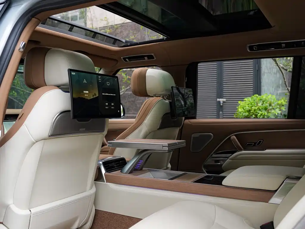 Land Rover Range Rover — миниатюра 15