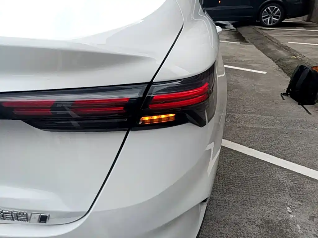 Geely Binrui — миниатюра 8