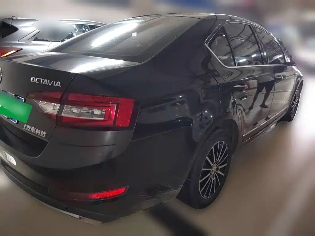 Skoda Octavia — миниатюра 6