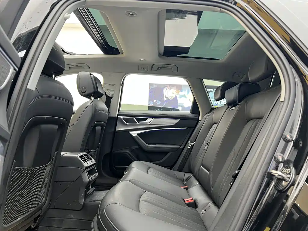 Audi A6 2023 allroad quattro 55 TFSI Premium