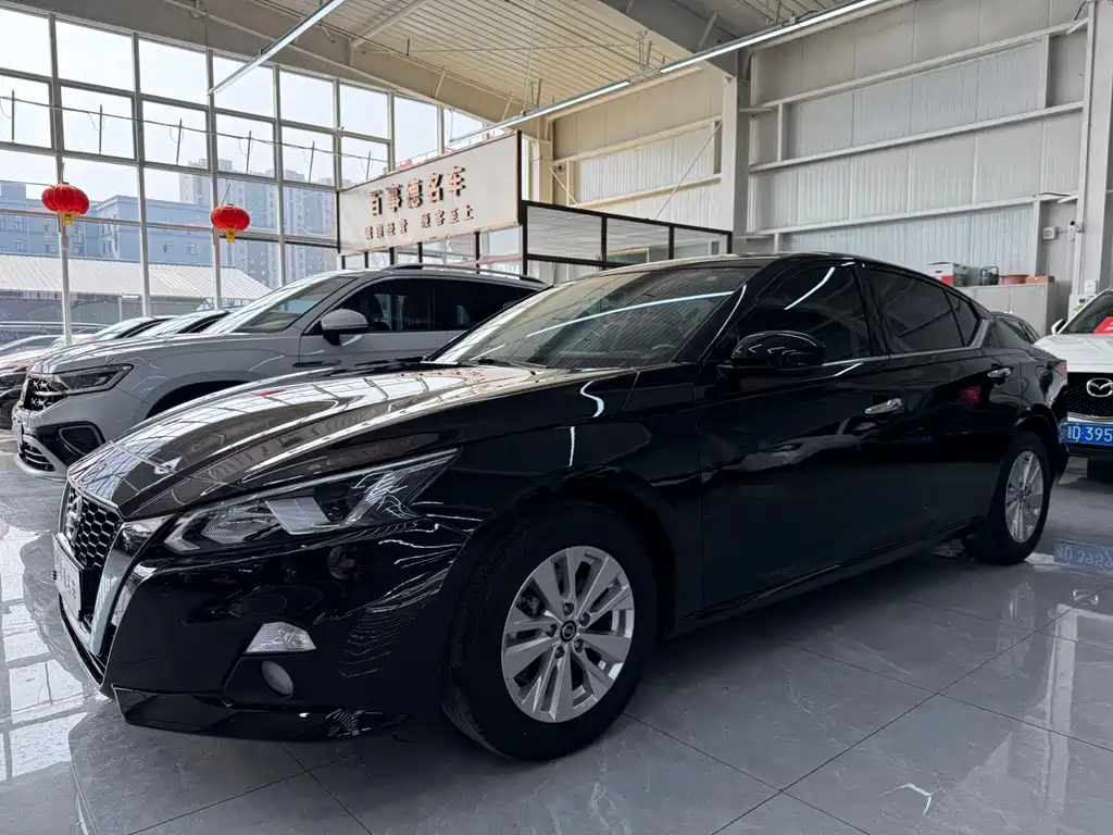 Nissan Teana 2021
