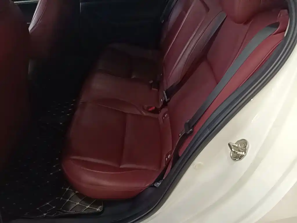 Mazda 3 Axela — миниатюра 17