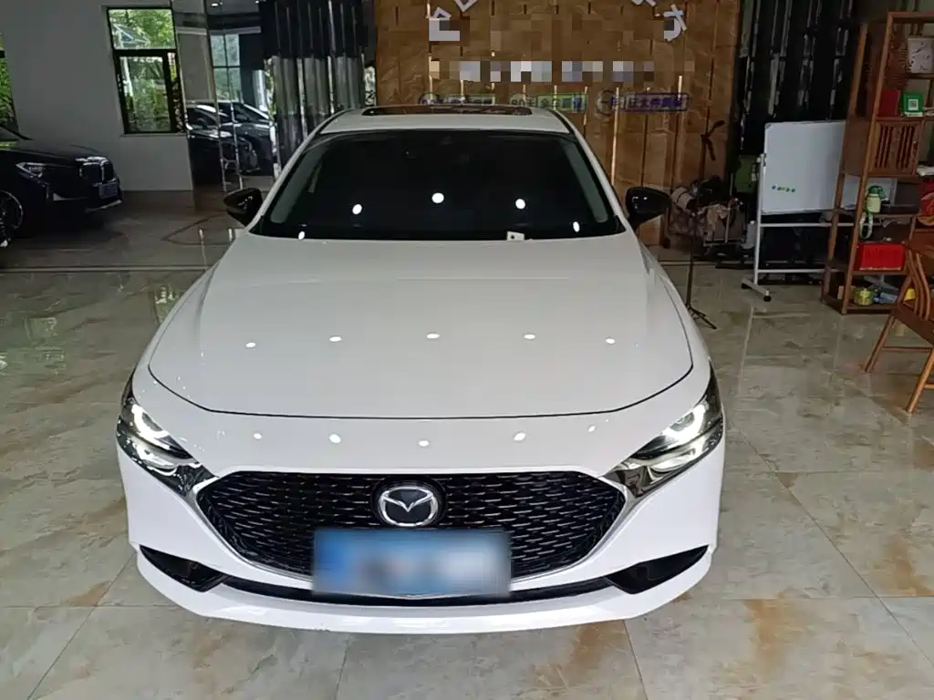 Mazda 3 Axela — миниатюра 3