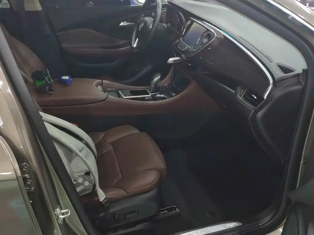 Buick Envision Plus — миниатюра 25
