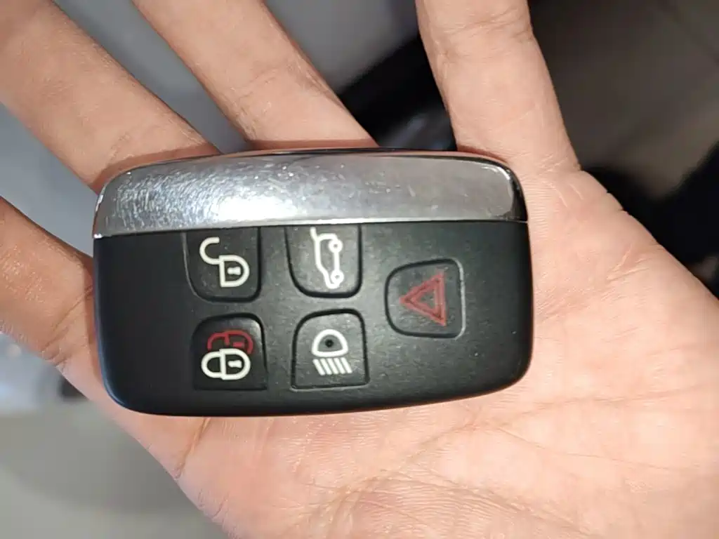 Land Rover Discovery Sport — миниатюра 9