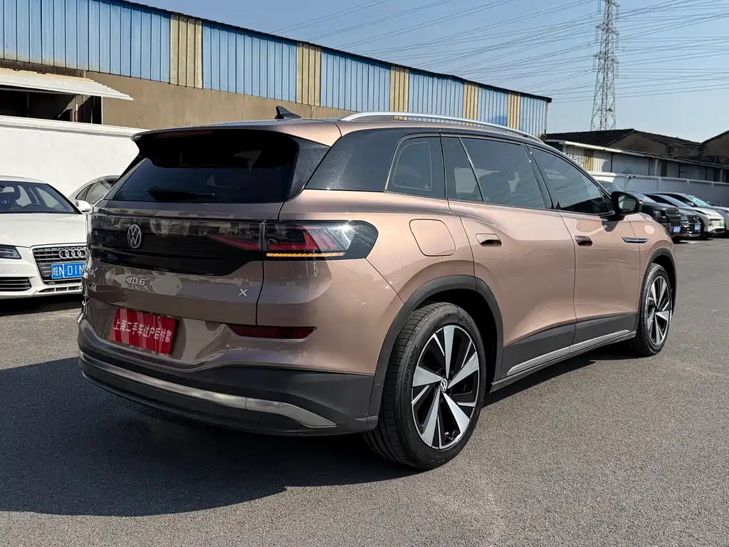 Volkswagen ID.6 X — миниатюра 12