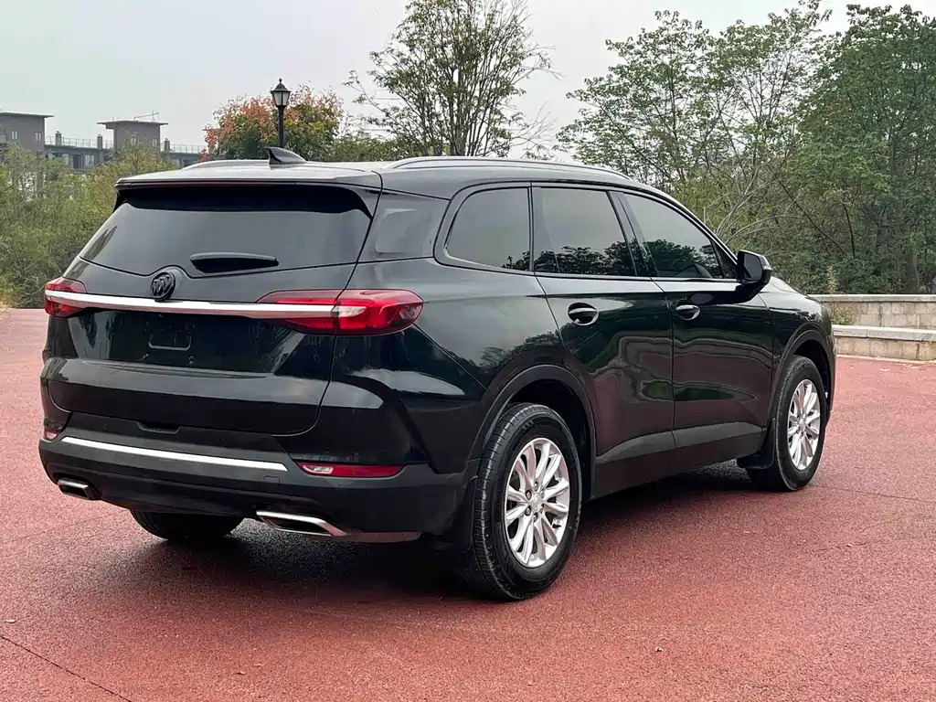 Buick Enclave — миниатюра 6