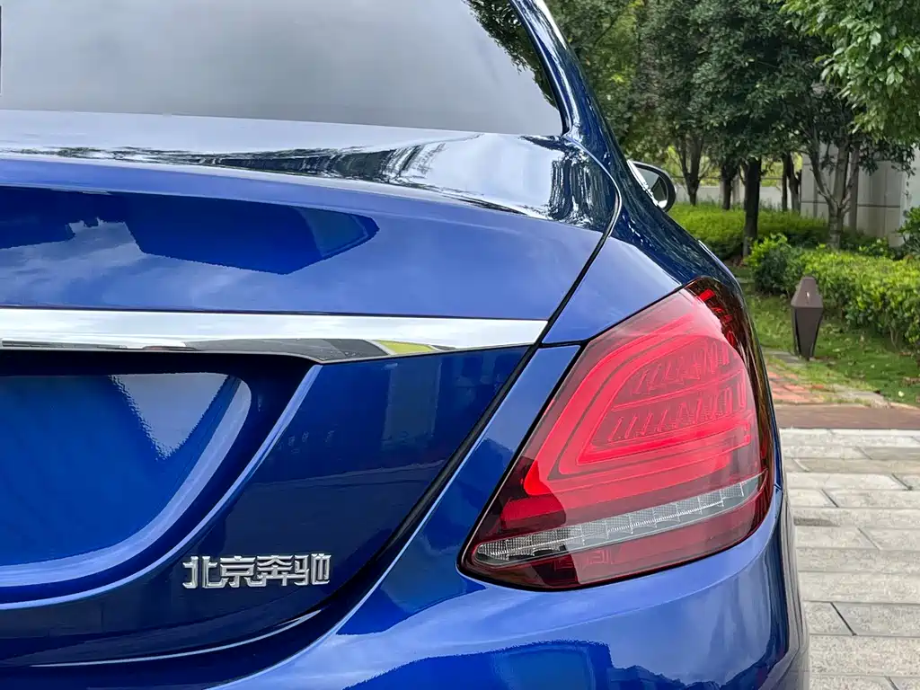 Mercedes-Benz C-Class — миниатюра 23