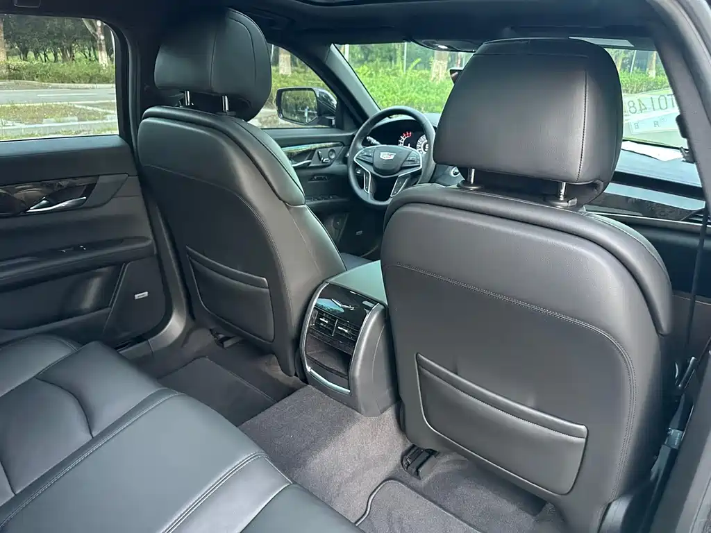 Cadillac CT6 — миниатюра 14