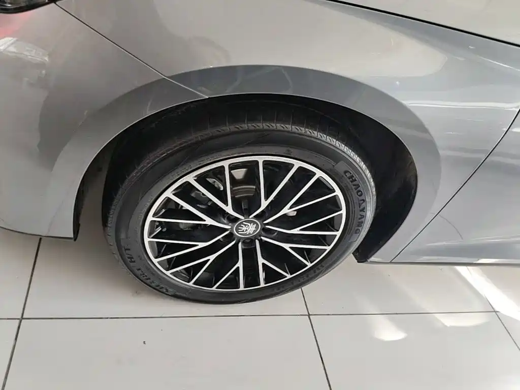 BYD Qin L — миниатюра 23