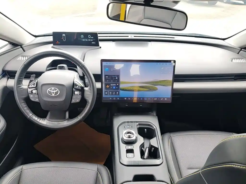 Toyota Toyota BZ5 — миниатюра 6