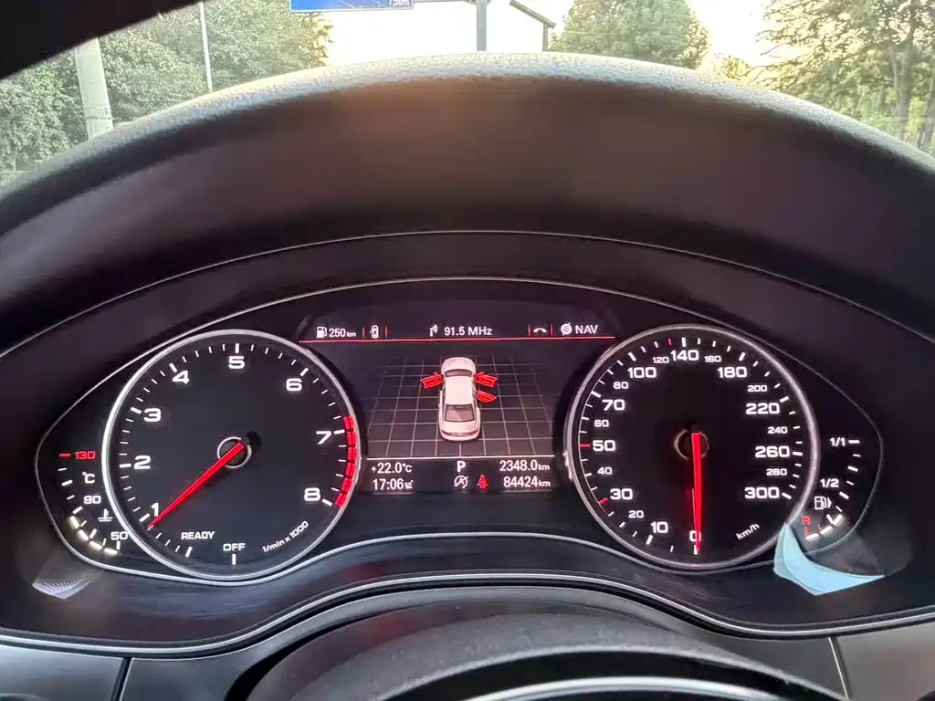 Audi A6L — миниатюра 20