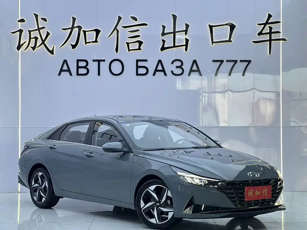 Hyundai Elantra — миниатюра 3
