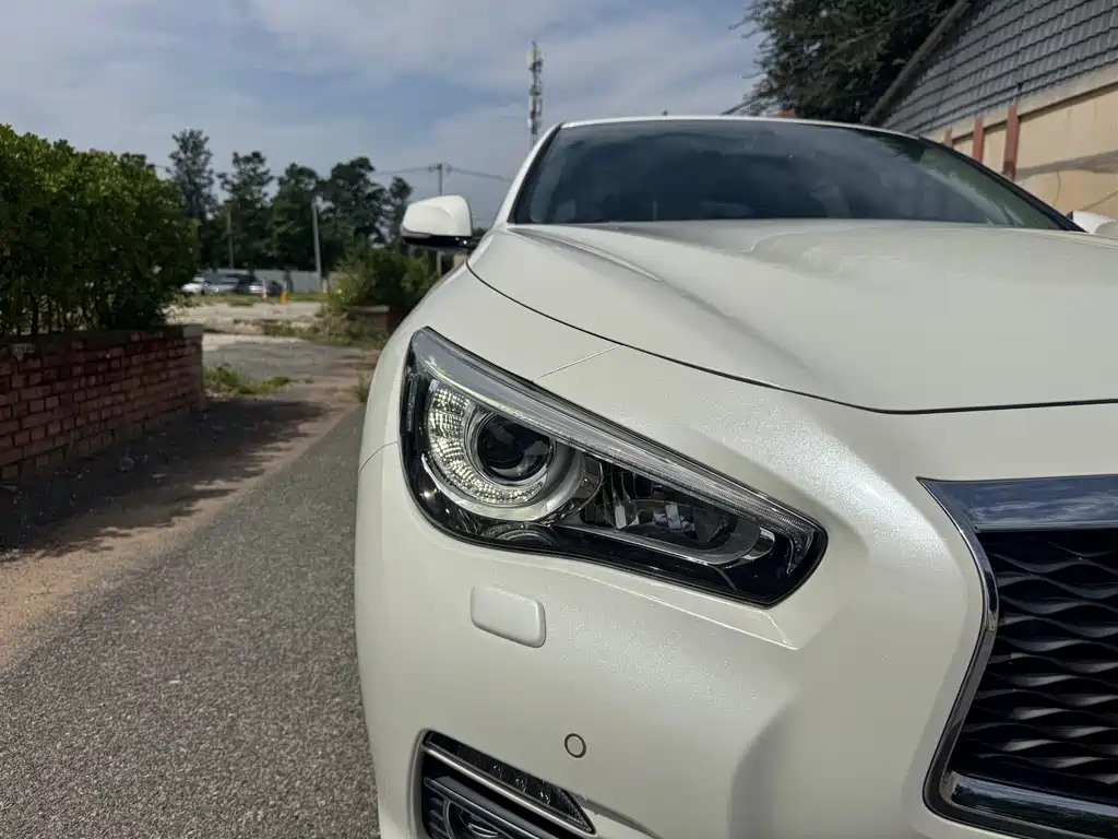 Infiniti Q50L — миниатюра 23