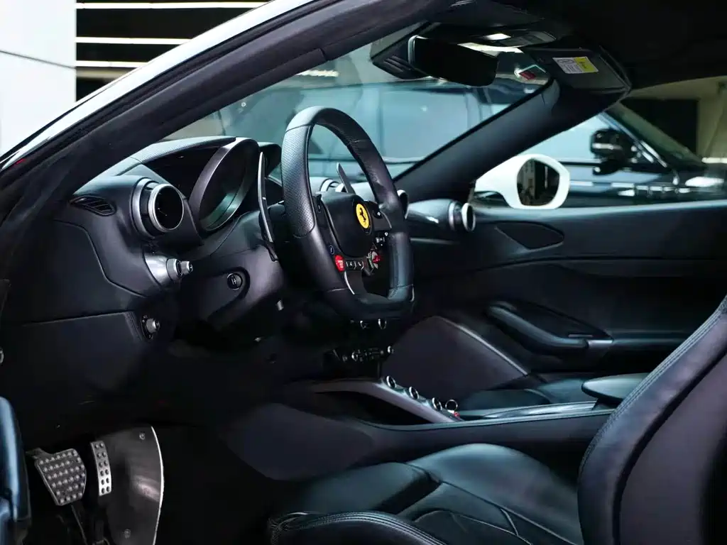 Ferrari Portofino — миниатюра 5