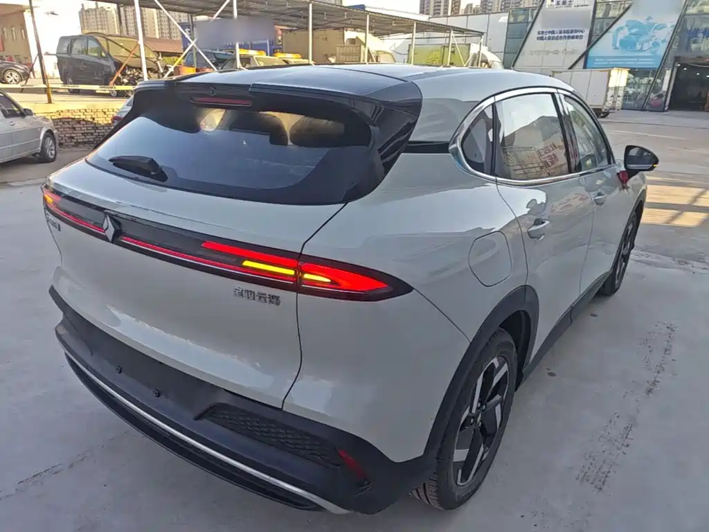 Baojun Yunhai — миниатюра 7