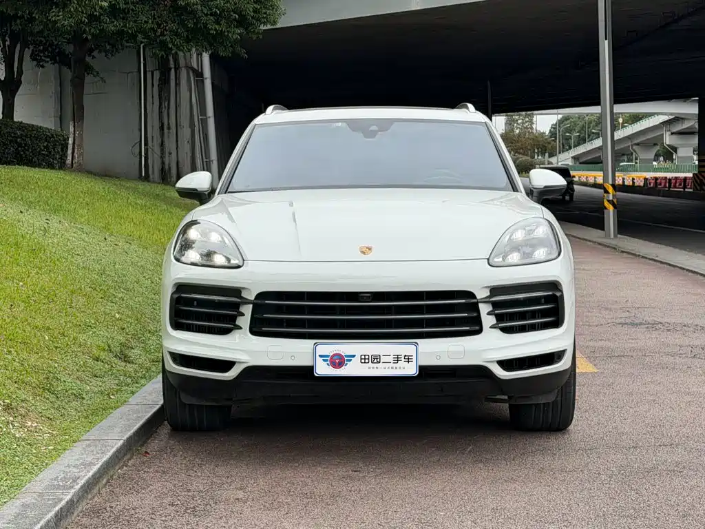 Porsche Cayenne — миниатюра 2