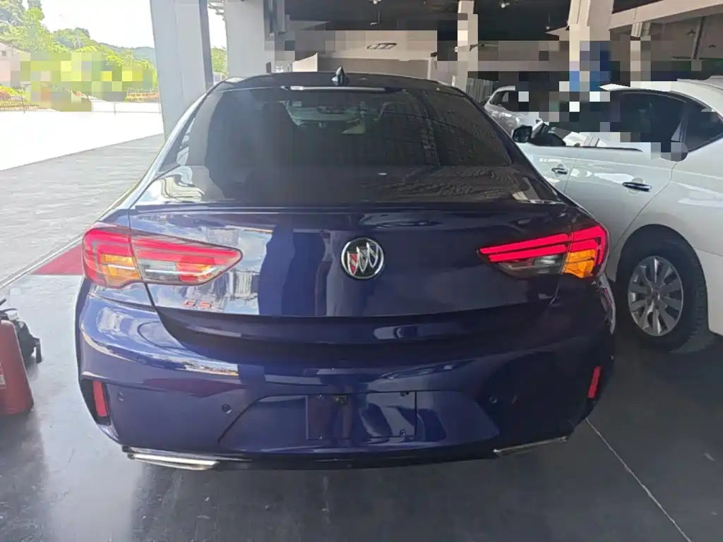 Buick Regal — миниатюра 6