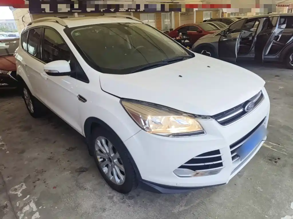 Ford Kuga — миниатюра 4
