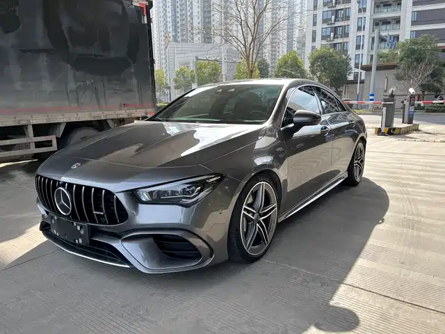 MERCEDES-BENZ CLA AMG