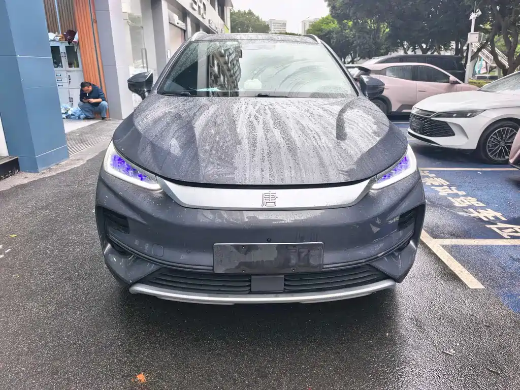 BYD Tang New Energy — миниатюра 2