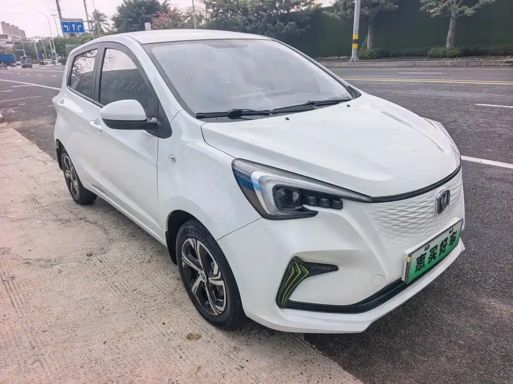 Changan Benben E-Star — миниатюра 3
