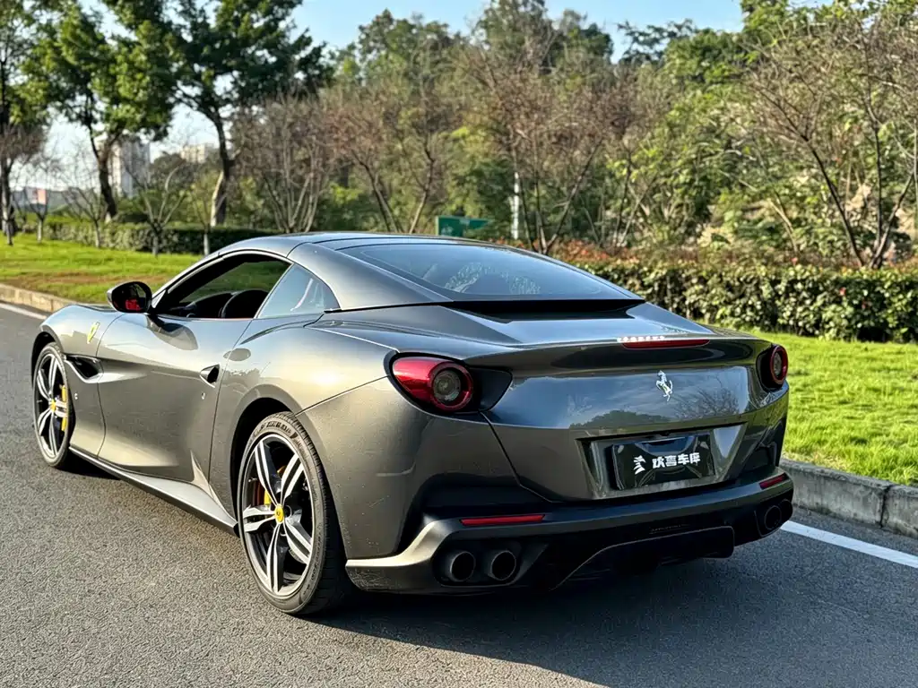 Ferrari Portofino — миниатюра 8