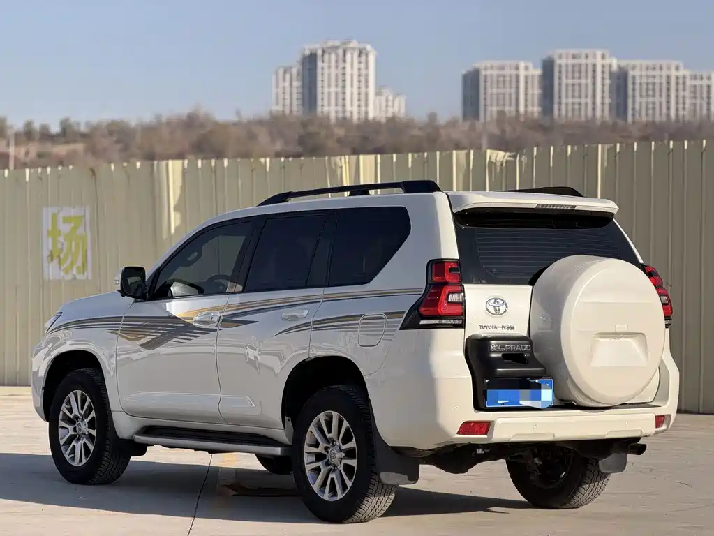 Toyota Prado — миниатюра 4