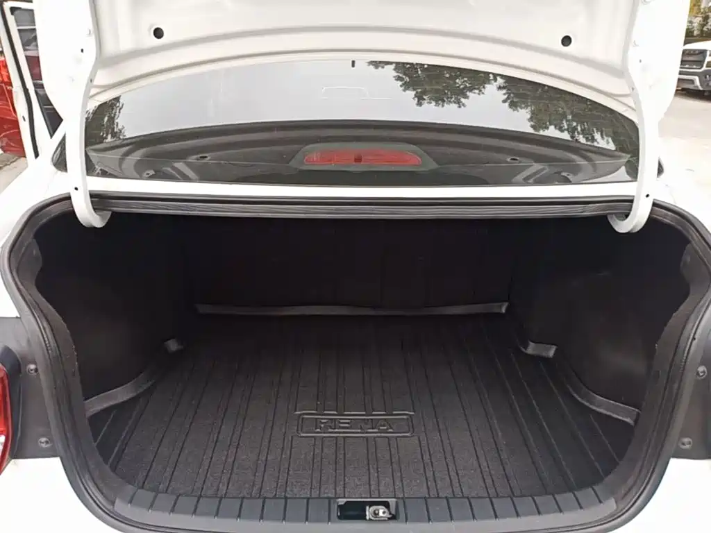 Hyundai Verna — миниатюра 19