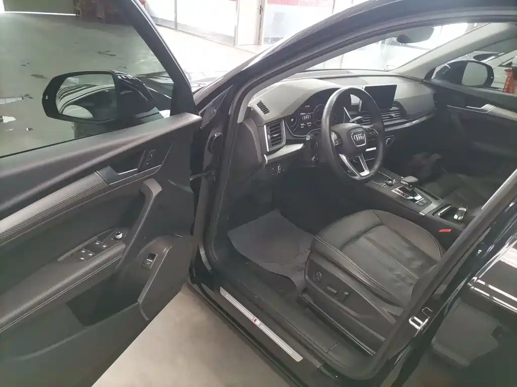 Audi Q5L — миниатюра 16