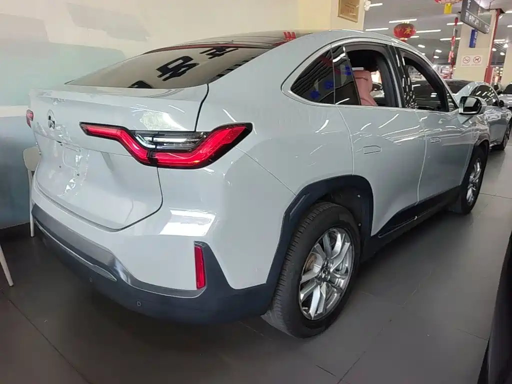 NIO EC6 — миниатюра 7