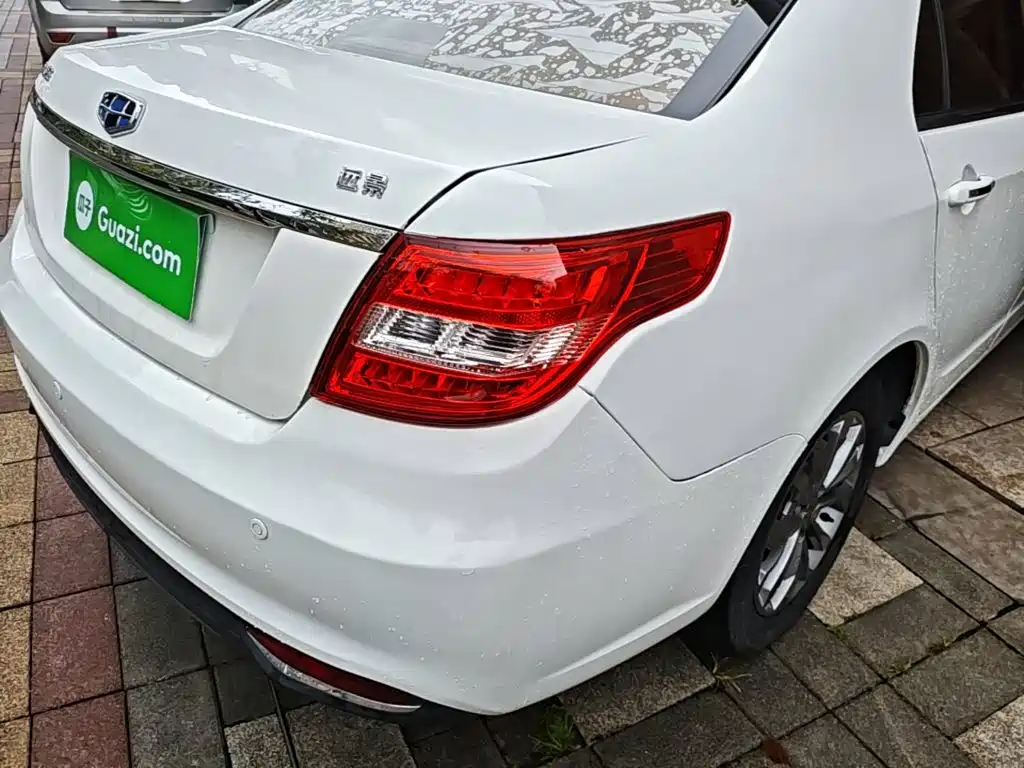 Geely Vision — миниатюра 8