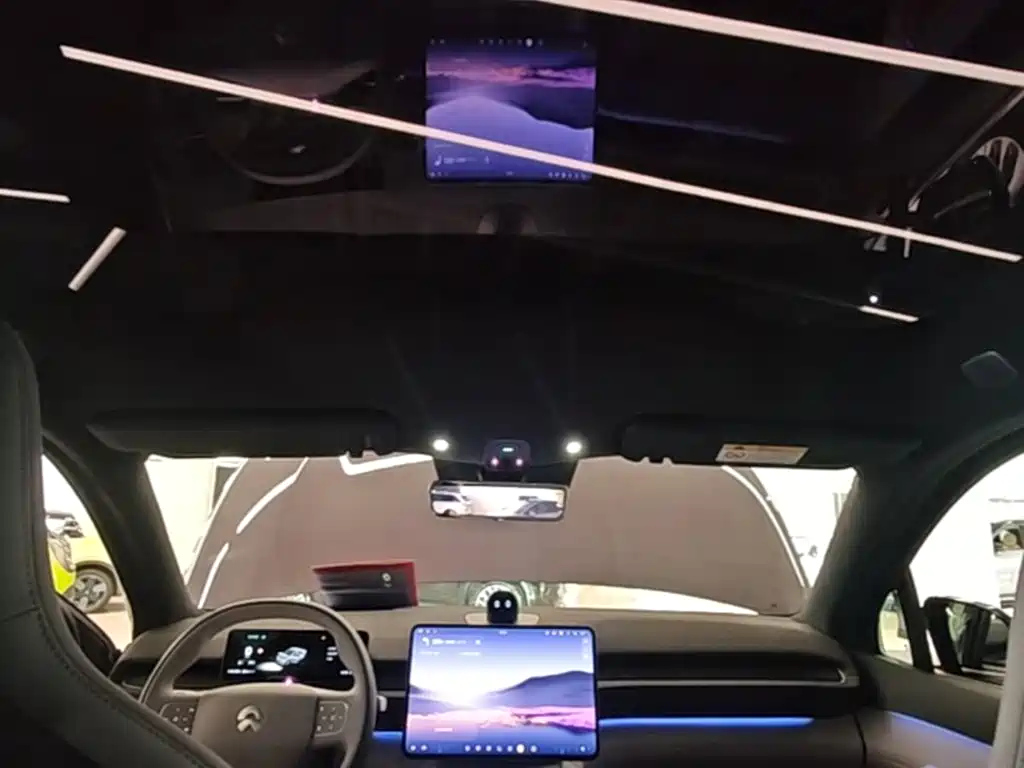 NIO EC6 — миниатюра 18