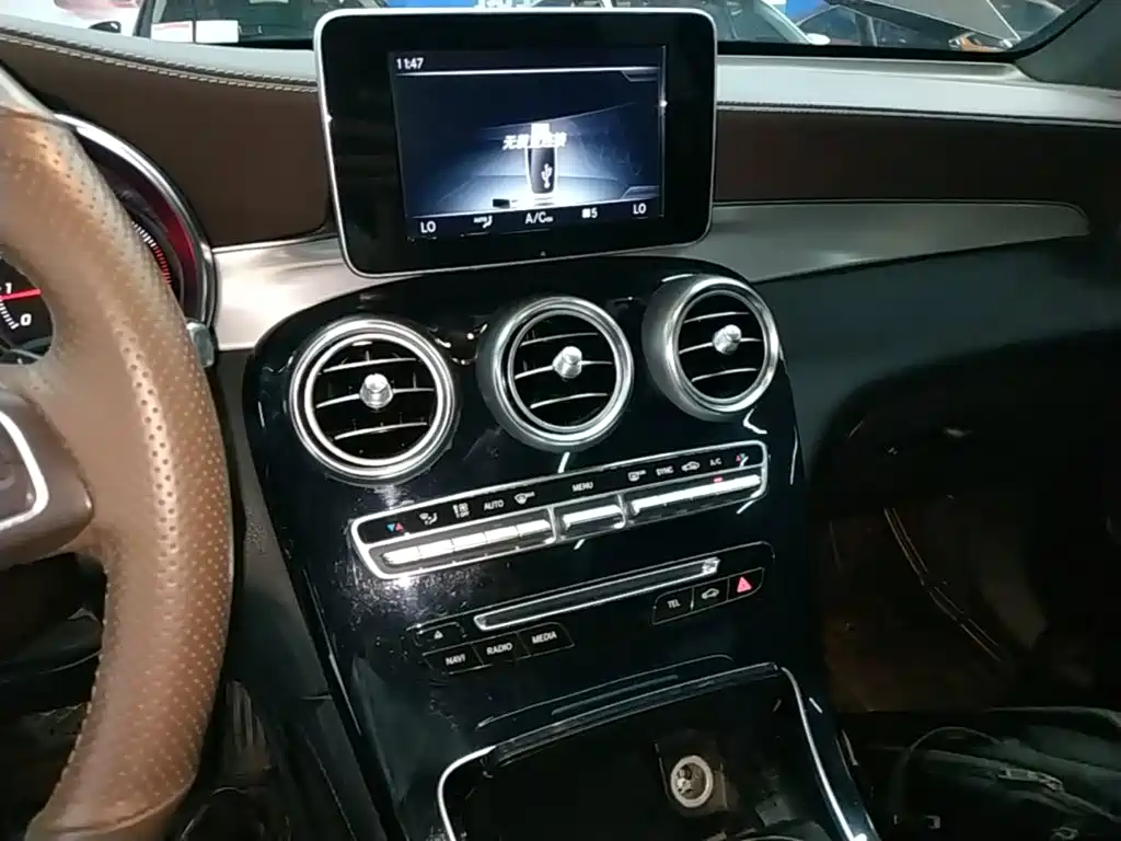 Mercedes-Benz GLC — миниатюра 13