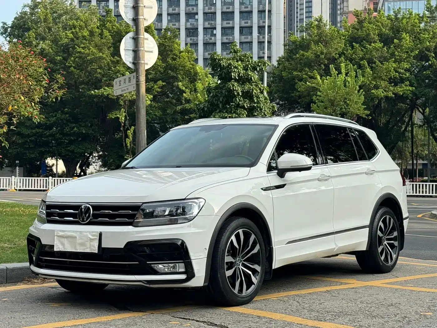 途观L 2021款 330TSI 自动两驱R-Line越享版 2021