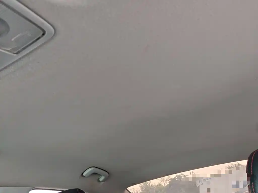 Hyundai Verna - фото 18