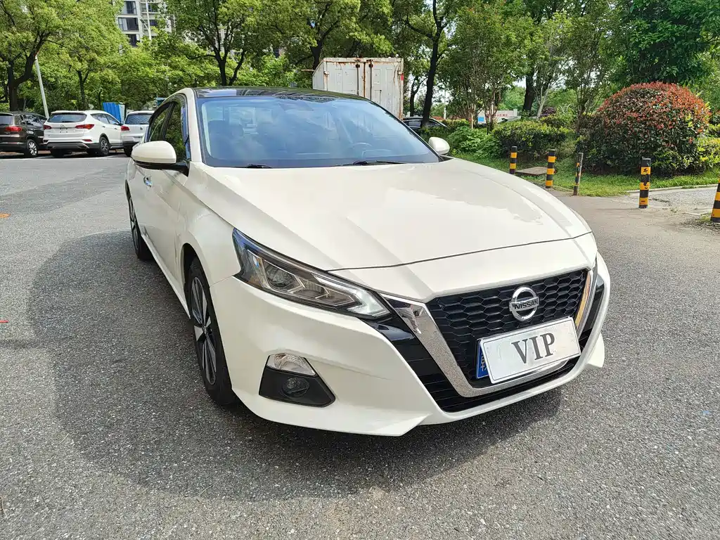 Nissan Teana — миниатюра 3