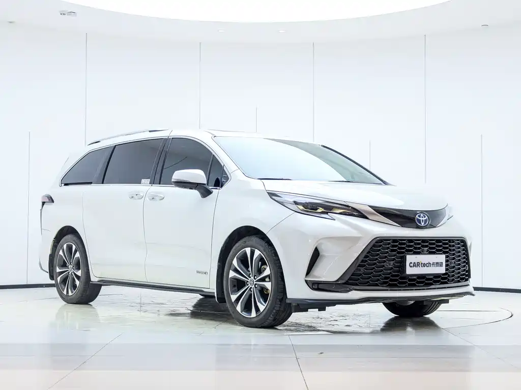 Toyota Granvia 2022 2.5L Luxury