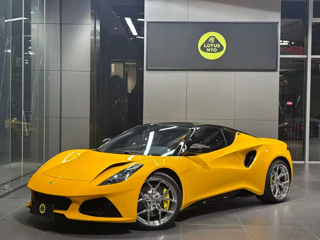 Lotus Emira 2023
