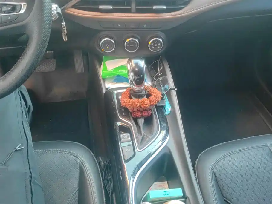 Buick Verano — миниатюра 16