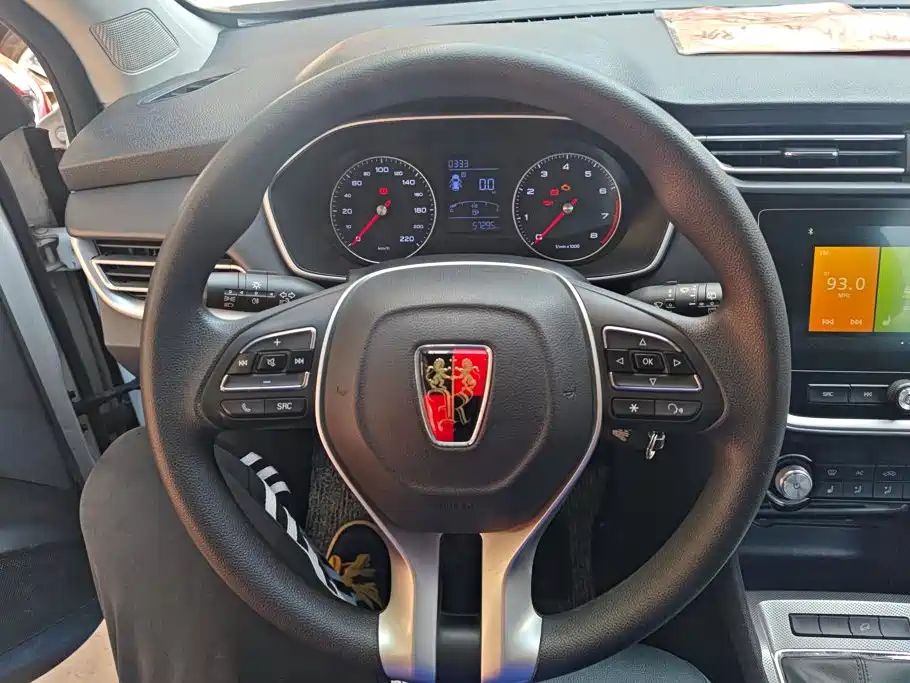 Roewe RX3 — миниатюра 15