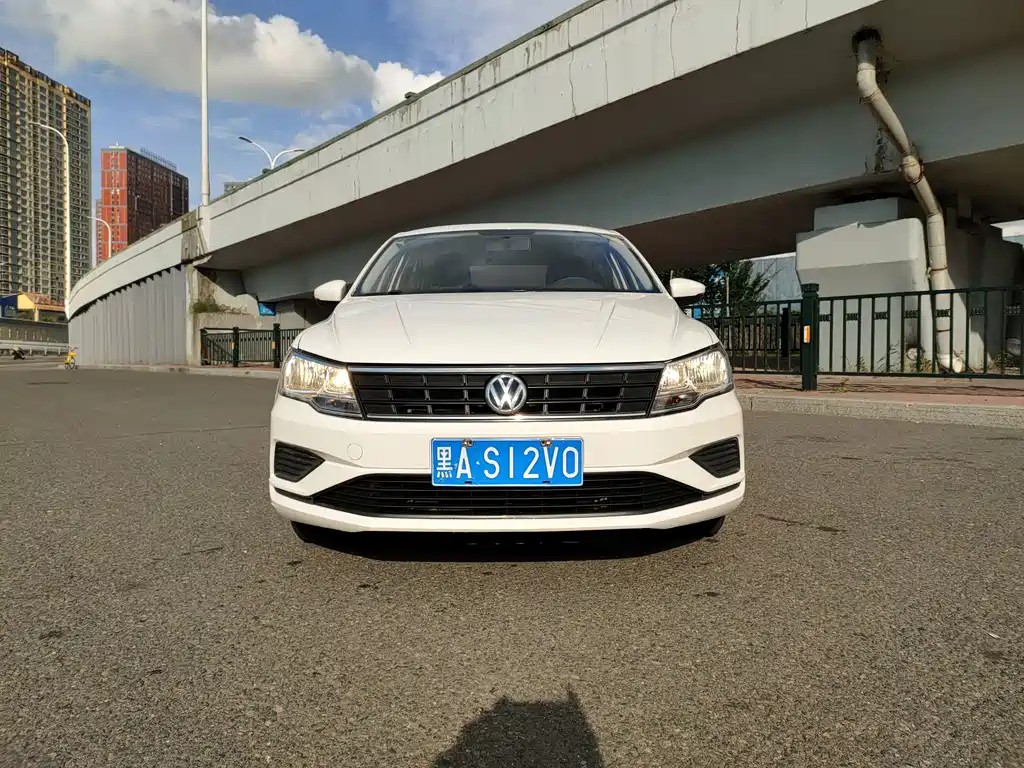 Volkswagen Jetta — миниатюра 2