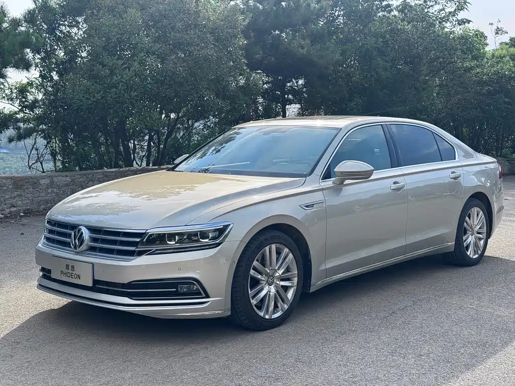 Volkswagen Phideon 2018 480 V6 Flagship