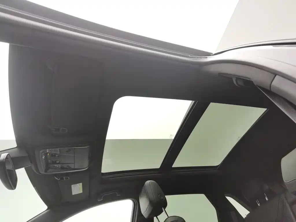 Cadillac XT5 — миниатюра 14