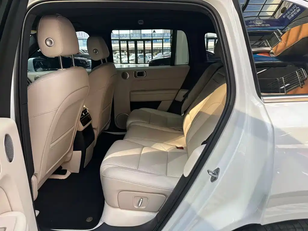 Li Auto Li L6 — миниатюра 12
