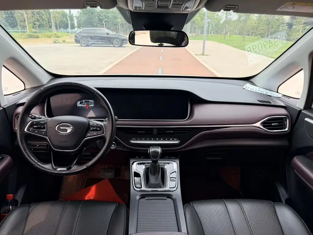 GAC Motor Trumpchi M6 — миниатюра 9
