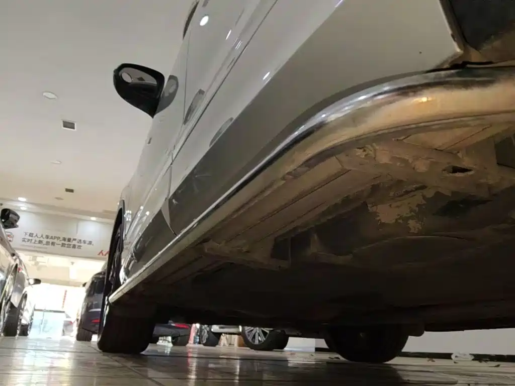 Volkswagen Tiguan L — миниатюра 22