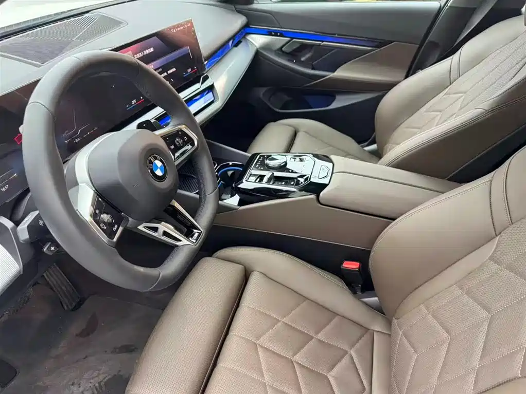 BMW 5 Series 5 2024 525i M Sport