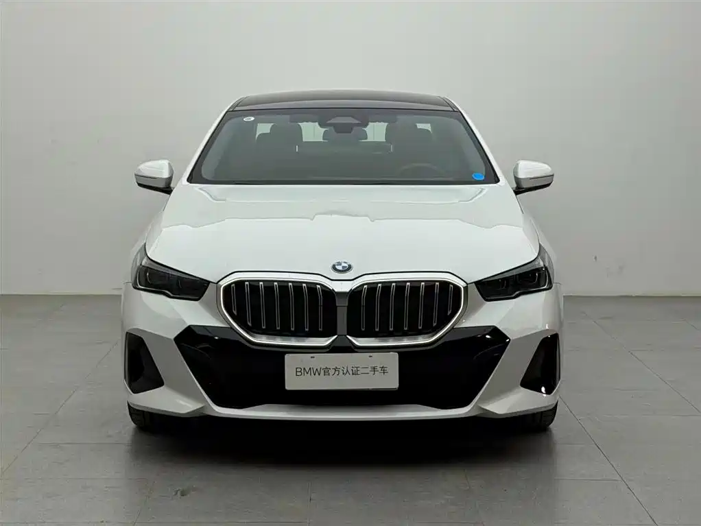 BMW 5 Series 5 2024 525i M Sport