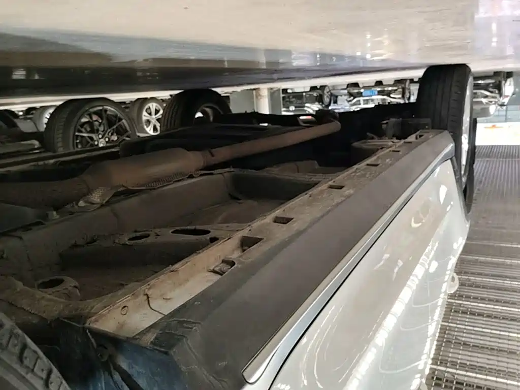 Roewe RX5 — миниатюра 21